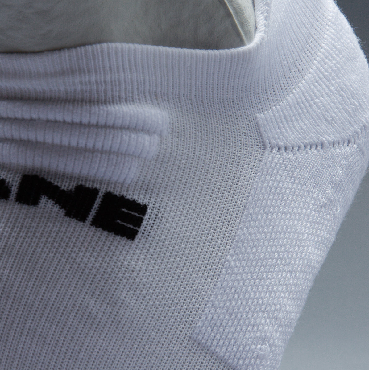 Structured Ankle II Socks - White