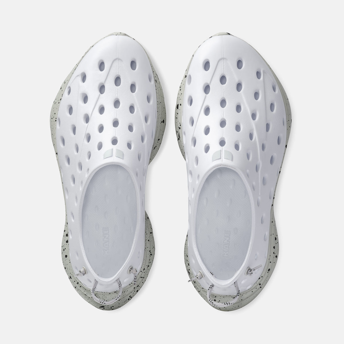 Revive - White / Gray Speckle