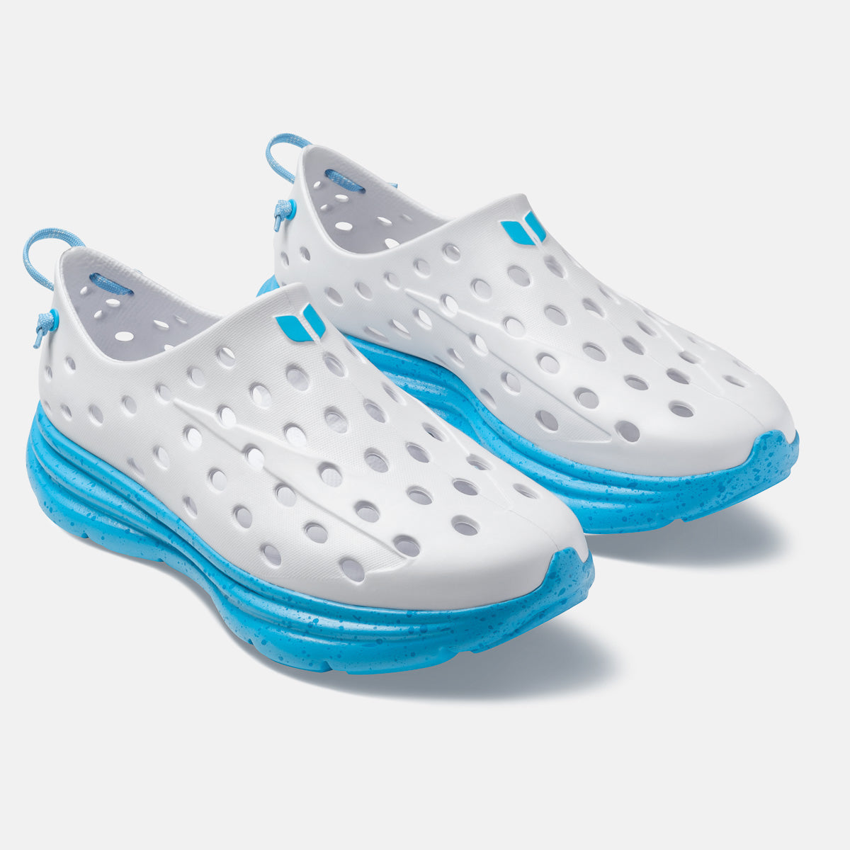 Revive - White / Pacific